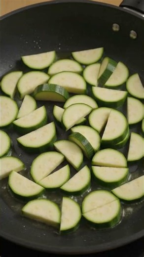 Courgettes Sautées à l'Ail et aux Herbes | Recette Facile et Rapide