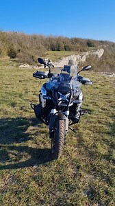 Elle n'a pas aimé la dernière BMW 1300 GSA 😅 #motos #dijon #moto #bmwmotorrad | Axis Biker
