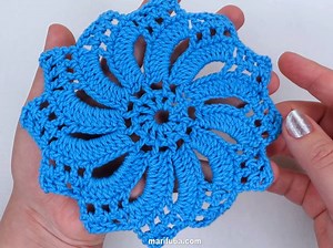 600K views · 27K reactions | How cute is this crochet doily? You can use it as a doily, hot pad, coaster, or decoration! | Crochet&Knitting by marifu6a | Facebook