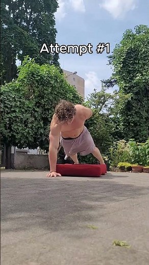 I Tried Doing the NO HANDS Push Ups! 💪