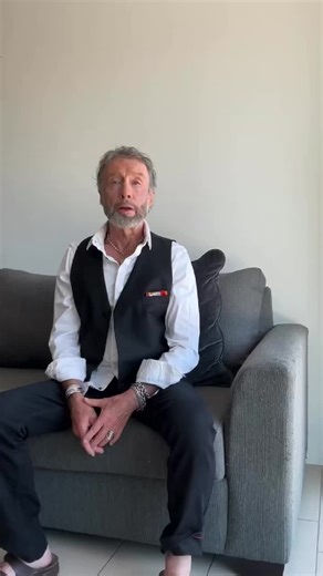 To complete my history I wanted to include Jimmy Page's 'Firm' guitar. Jimmy the maestro, there will never be another like him. #PaulRodgers #MidnightRose #NewMusic #NewAlbum