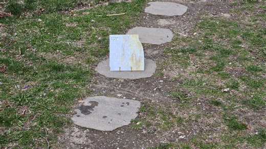 Vintage Bullseye Stained Glass 9"x9" Sheet - Etsy