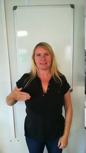 Makaton Sign for Fish