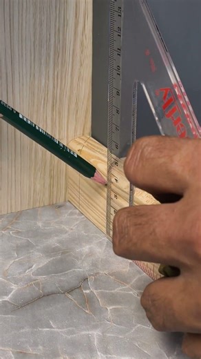 Perfect Baseboard Corners Made Easy #shorts #woodworking #carpentry #trimwork #baseboard