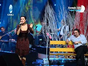 Şevval Sam Volkan Konak Koyverdin Gittin