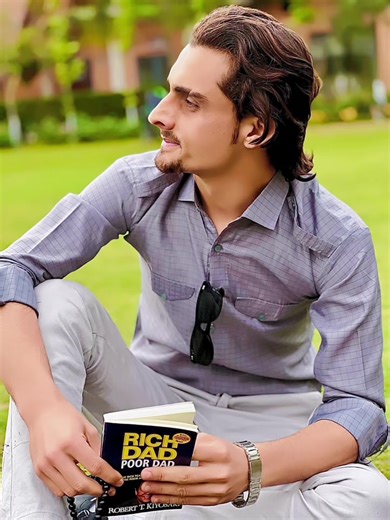 Wajid Nasir Khan Director The American university Of Spoken English And Computer Science Bannu. #sir_wajid_khan #sirwajidnasir #sirwajid❤️ #TheAmericanUniversityBannu #english