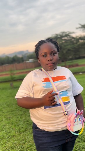 DIY Uganda Hair Making: Free Handrollocks Tutorial