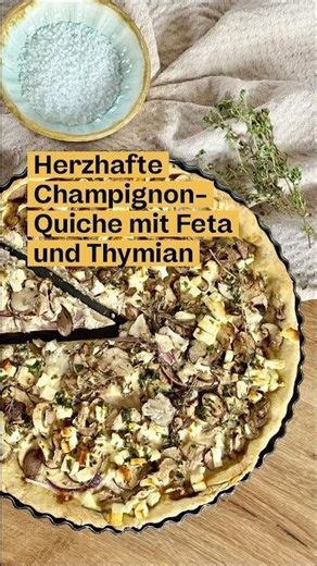 Savory mushroom quiche with feta and thyme 🥧🌿
