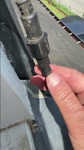 DIY - SOLAR ROLLER SHUTTER MAINTENANCE @avosdim