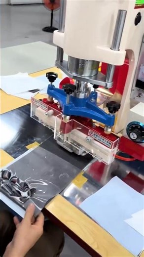 TPU Tademark Cutting Embossing High Frequency Machine For Shoes and Clothing#trademark#logo#printing
