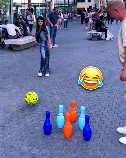 43K views · 322 reactions | Epic Bowling Challenge 藍 | Who Cares? | Facebook