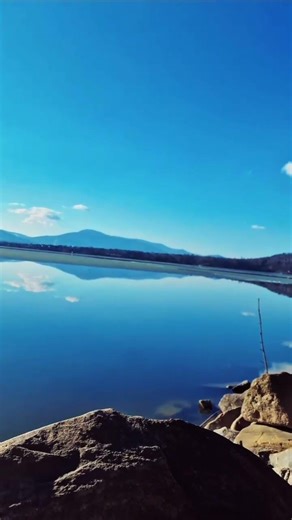 Mirror Lake Moment 🌊 | Perfect Nature Reflection