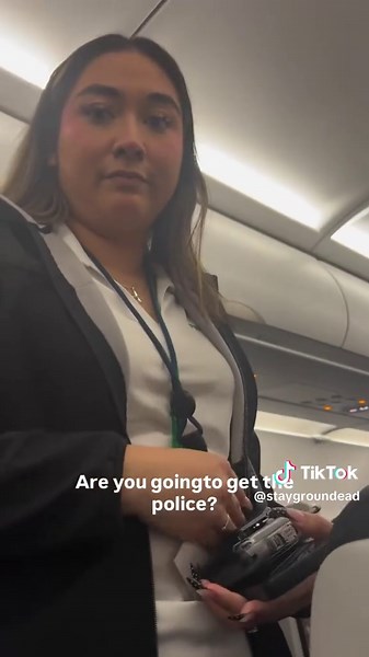 Frontier Airlines kicks passenger off plane over his t-shirt 😭 #frontier #frontierairlines #airport #foryoupage #fyp