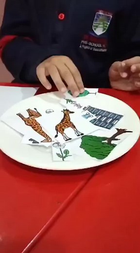 *Tall and Short* activity is an engaging and interactive way to teach children about comparative concepts and the importance of recognizing differences. It helps children learn how to compare objects, people, or things based on height. #ILoveTheEducators #TheEducators #theeducatorscapitalcampus #tallandshort | The Educators Capital Campus