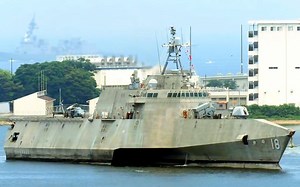 【美国海军】独立级濒海战斗舰“查尔斯顿”号（LCS-18）横须贺海军基地初入港（2022/6/22）