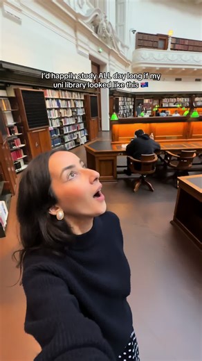 Follow for more 🇦🇺 content ✨ One of the most beautiful library I’ve visited : state library Victoria in Melbourne State Library Victoria, Melbourne • iconic reading room • free entry • architecture • culture • study spot • Melbourne CBD #lifeinmelbourne #lifeinaustralia