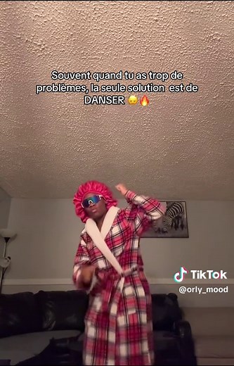 Orly Mood danse — quand danser efface les problèmes