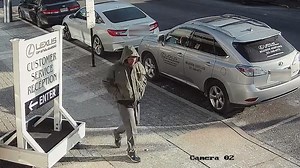 Englewood Police, FBI release video of city bank robbery suspect