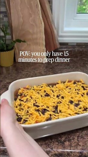 Dump & Bake Chicken Taco Casserole 🌮🥘👏🏼