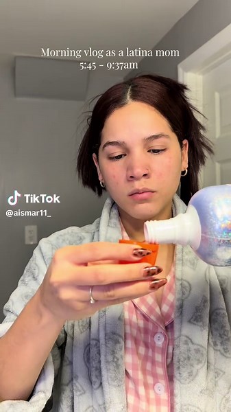 Morning Routine of a Latina Mom: Embracing Peace