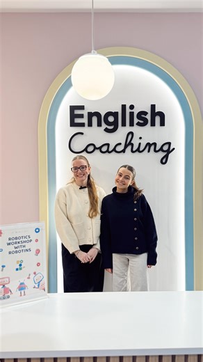 English Coaching - Academia de inglés on Instagram: "🤖🇬🇧 ENGLISH CLUB – EDICIÓN ESPECIAL 🇬🇧🤖 Este viernes de 17:30h a 19:30h tenemos un English Club muy especial en ENGLISH COACHING 👏 Una experiencia única en colaboración con @talleresrobotins , empresa ontinyentina de robótica educativa. ✨ ¿Qué haremos? 👧🧒 Los peques aprenderán inglés mientras programan un robot 📱 Programación desde un iPad 🧠 Tecnología, creatividad y aprendizaje en un entorno divertido y práctico ⚠️ IMPORTANTE: Para