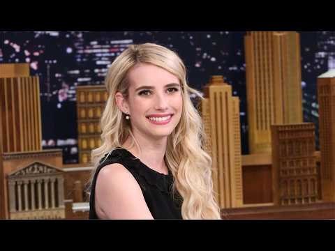 A famous American actress demonstrates how to make classic facial expressions. How much of it can...