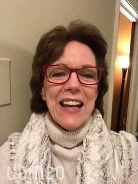 Susan Bennett (the original voice of Siri) Greeting!