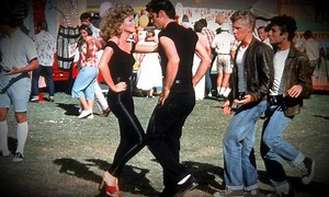 Cast of 'Grease' reunite for 40th anniversary event