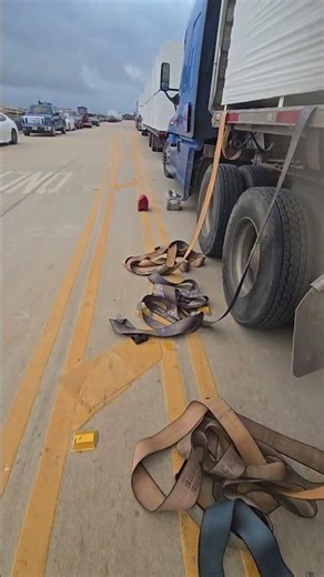 fila para la descarga de Cellofoam Poly Shield