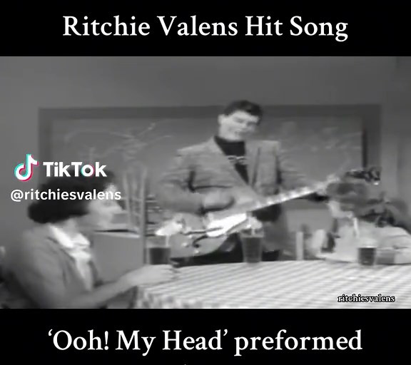 Ritchie Valens Live Performance of 'Ooh! My Head'