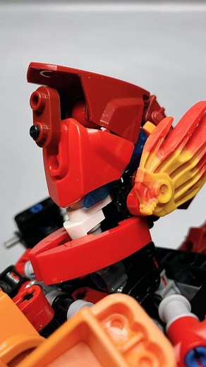 Building a GUREN KnightMare Frame Head with LEGO | Tutorial