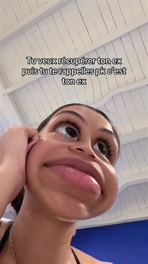 👹