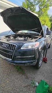 2008 Audi Q7 4.2 crank sensor (engine speed sensor) remove and replace.