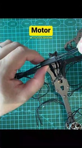 How to assemble a Y6 5'' FPV drone