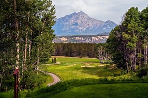 Which course has the greatest set of par 3s in the world?