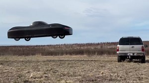 Flying Car Takes Off Over Parked Vehicle in Historic US Trial