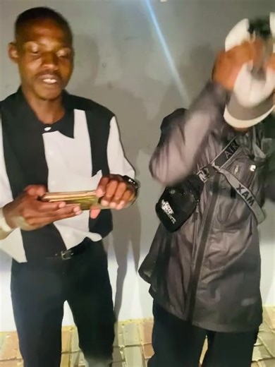 “Ake. nyake Ntwewe🤣” @keletso wale west boy @Nova Dzaii @8.4.4 @REAL K MFANAKOTA 🐕