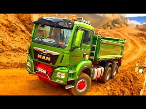 AWESOME LONG RC TRUCK ACTION at the Constructionworld in 4K