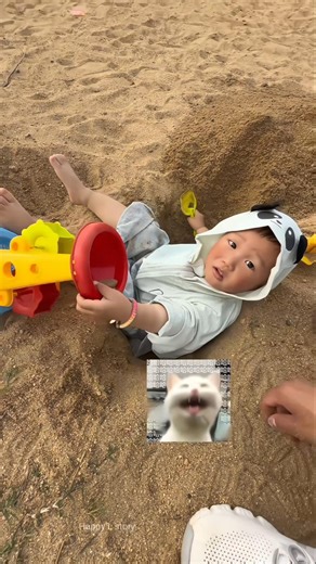 Dad Secret Plan Works… Daughter Falls and Gives the Cutest Reaction