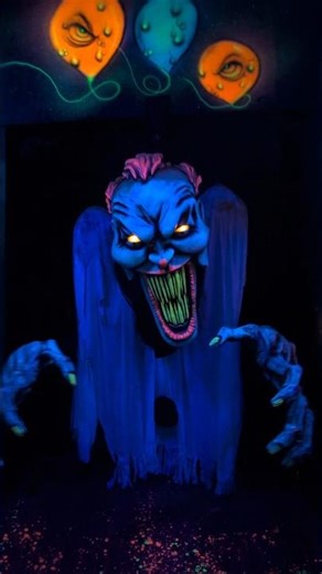 The Clowns at This Haunt Have Lost Their Minds