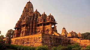 When did large Hindu temples come into being? Not before 500 AD