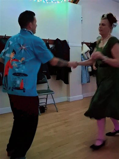Rockabilly Dance Couples: Jiving Together