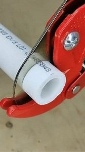 612K views · 3.5K reactions | Electricians won't show you this_ How to easily insulate a wire without electrical tape 六‍️✅ . . . . . . #reelsfb #toolstour #5minutescraft #5minutecrafts #WorkshopTools #tooltips #diytools #lifehacks #tricks #diyprojects | Tools Hack | Facebook