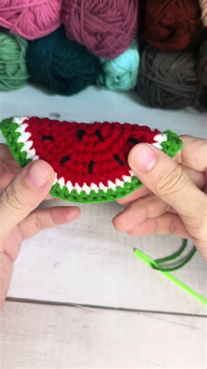 Crochet Watermelon Tutorial: Free Pattern for Beginners
