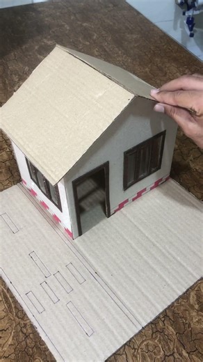 How to make house with cardboard