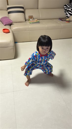 리나 ♥︎ on Instagram: "ㅎㅎ .. 리나의 동물농장 .."