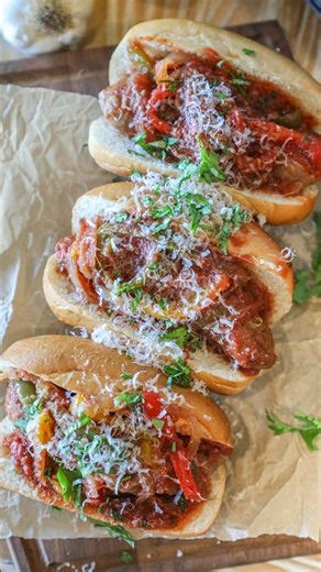 Crockpot Sausage and Peppers Recipe