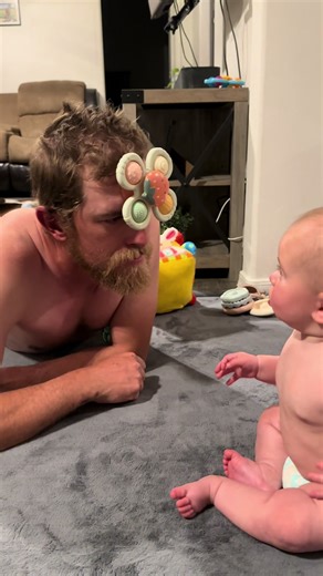 10/10 Baby Playtime with Fun Toys