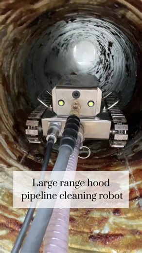 Oil fume pipe cleaning robot, special for oil fume pipe over 20 cm, 360 degree no dead angle rotating nozzle cleaning, cleaning while recycling waste oil, 30 cm circular pipe can also be cleaned, specially solve the problem of oil fume pipeline cleaning.#Cleaning robot#Large range hood cleaning robot#Range hood cleaning equipment