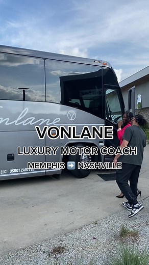 Private jet on wheels ✈️🚌 Vonlane’s new Memphis ↔️ Nashville route launches today. Why drive when you can ride in style? Visit Vonlane.com for more on route times and how to book. | I Love Memphis